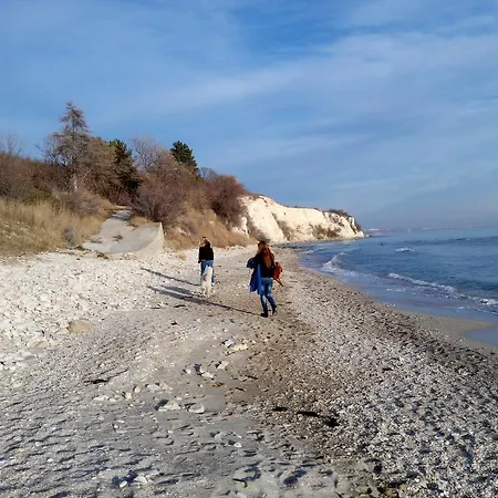 Къща за гости Вила Топола *