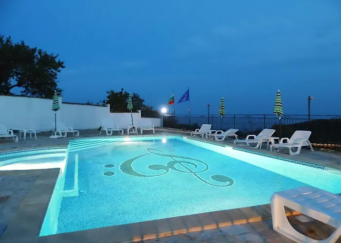 Вила Топола Къща за гости Топола