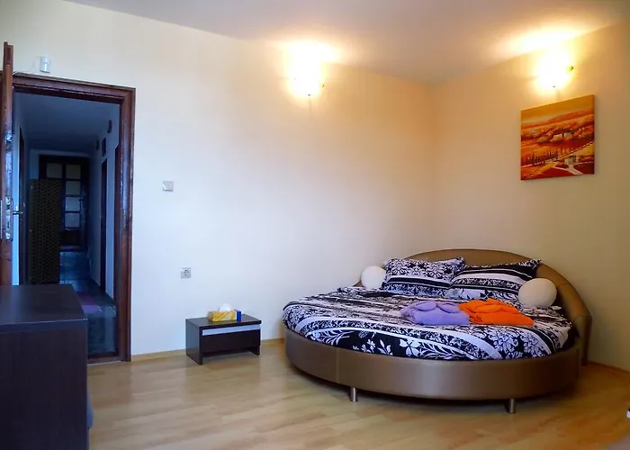 Къща за гости Вила Топола Топола