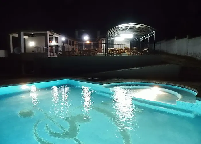 Вила Топола