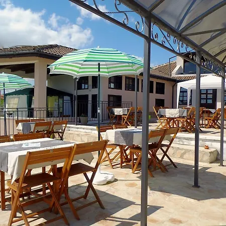 Konukevi Villa Topola Topola