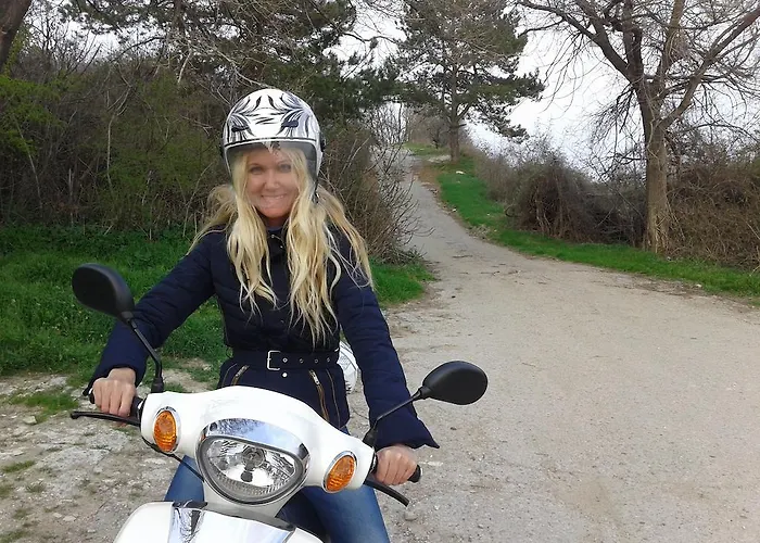 Къща за гости Вила Топола *