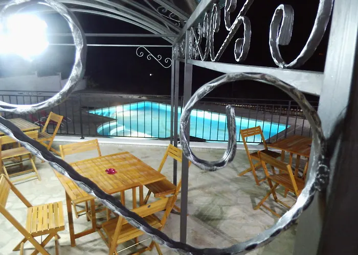 Къща за гости Вила Топола Топола