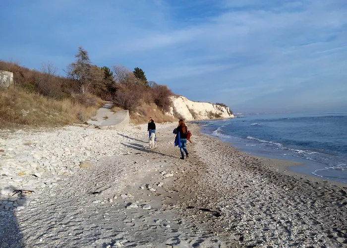 Къща за гости Вила Топола *