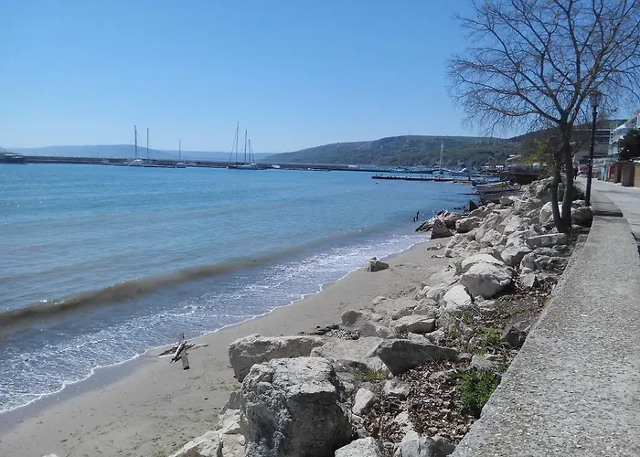 Къща за гости Вила Топола